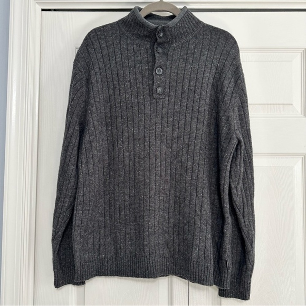 Woolrich Lambswool Four Button Henley Pullover Sweater in Charcoal Size XL VGUC‎